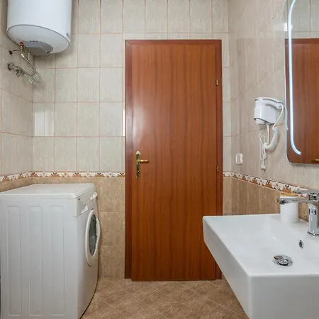 דירה Rana Sea View *